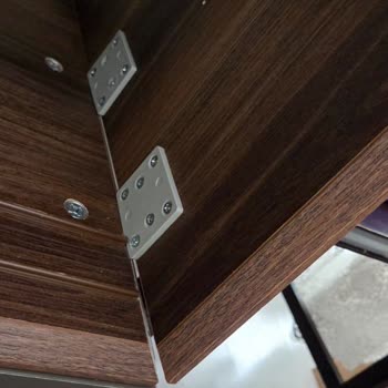 Teslim Edilen Konsolun Teşhir Ürünü Ve Hasarlı Olması, Tam Değişim İsteği