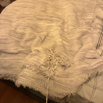 Yataş’ta Hediye Battaniye İlk Yıkamada Çöktü, Garanti Reddi Hayal Kırıklığı