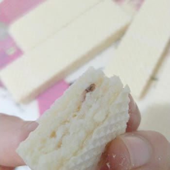 Böcekli Gofret Ve Cevapsız Şikayet