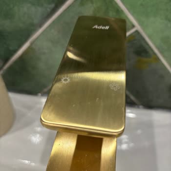 Adell Banyo Bataryası Kaplama Sorunu Ve Duş Başlığı Arızası İçin Hızlı Değişim Talebi