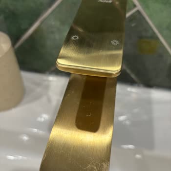 Adell Banyo Bataryası Kaplama Sorunu Ve Duş Başlığı Arızası İçin Hızlı Değişim Talebi