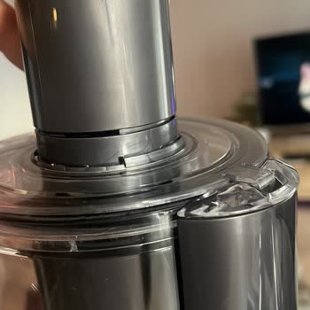 Dyson V15 Süpürge Defolu Ve Servis Sonrası Hasarlı Çözüm Bekleniyor