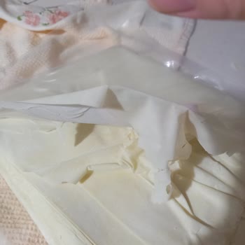 Bayat Ve Yapışık Yufka, Satıcıdan Cevap Almama Ve Ücret İadesi Talebi