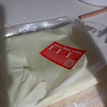 Bayat Ve Yapışık Yufka, Satıcıdan Cevap Almama Ve Ücret İadesi Talebi