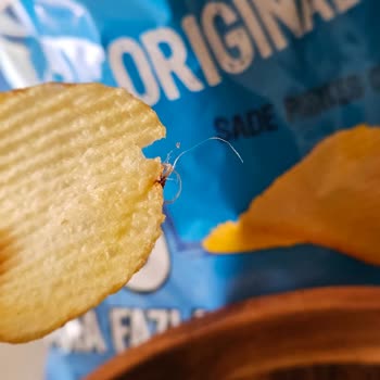 Ruffles Cipsinde Yabancı Madde Çıktı, Mide Bulantısı Yaşadım