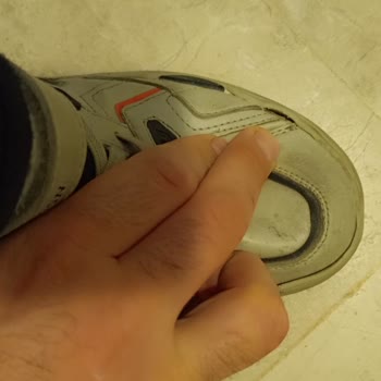 US Polo Botlarda Yan Açılma Sorunu Mağaza Çözüm Sunmuyor