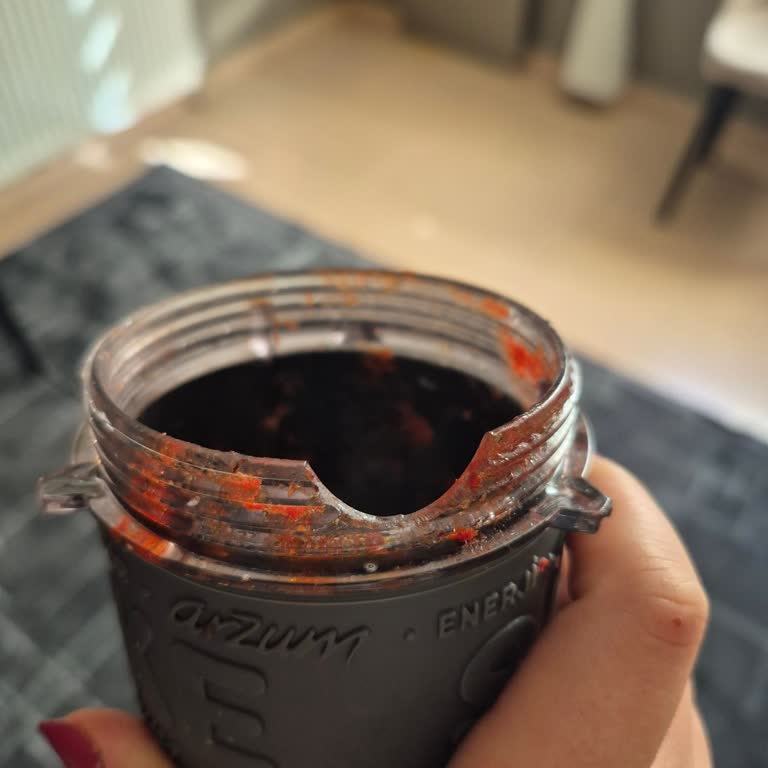 Normal Kullanımda Blender Bardağı Kırıldı: Garanti Kapsamında Değişim Talebi