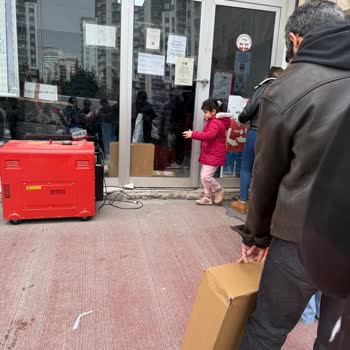 Gaziantep Karataş Aras Kargo Şubesinde Trendyol İadelerinde Uzun Bekleme Ve Personel Yetersizliği