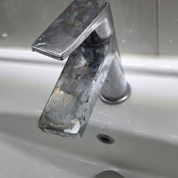 Rengi Kısa Sürede Atan Lavabo Bataryası İçin Garanti Değişim Talebi