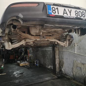 Toyota Plaza Hızel 2. El'den Aldığım Mazda 3'te Yağ Kaçağı Ve Şeffaf Olmayan Satış