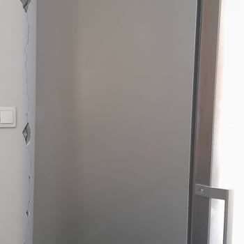 Ücretli Bakım Sonrası Buzdolabımın Ön Panelinde Matlaşma Ve Renk Atması