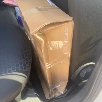 Açılmış Ve Ezilmiş Kargo Teslimatı Güven Kırıcı