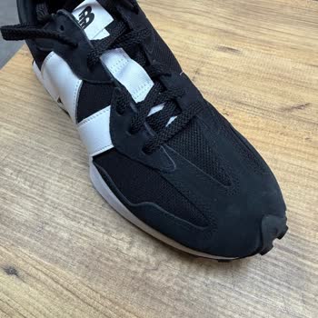 SuperStep'tan Gelen Kullanılmış Görünen New Balance 327 Ayakkabı İçin Tam İade Talebi