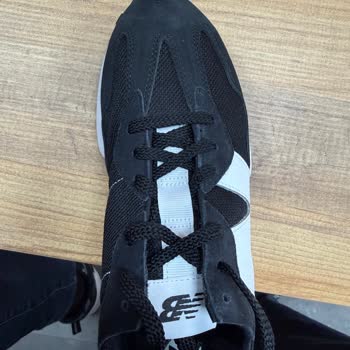 SuperStep'tan Gelen Kullanılmış Görünen New Balance 327 Ayakkabı İçin Tam İade Talebi