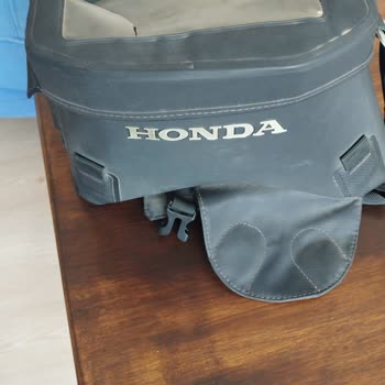 Depo Üstü Çantamda Çatlak, Garanti Reddi Beni Hayal Kırıklığına Soktu