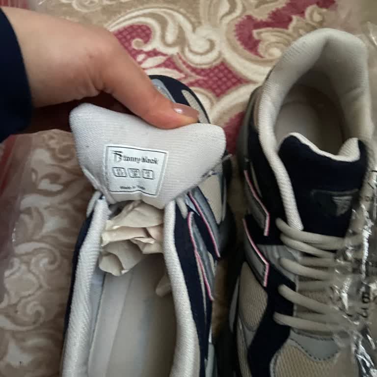 İade Edilen Ayakkabının Fiyatı İkiye Katlandı, Telafi Bekleniyor