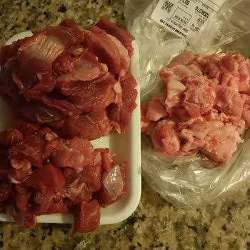 Migros’ta Satın Alınan Dana Etinin Aşırı Yağlı ve Sinirli Olması ve Çözüm Eksikliği