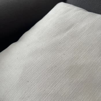 İstikbal Koltuk Takımının Keten Kumaşında Tomurcuk Sorunu Ve Çözüm Talebi