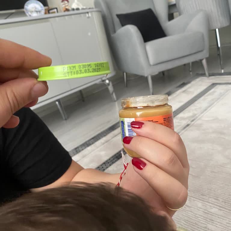Hero Baby Küflü Bebek Maması Kavanozu Sağlık Riski Oluşturdu
