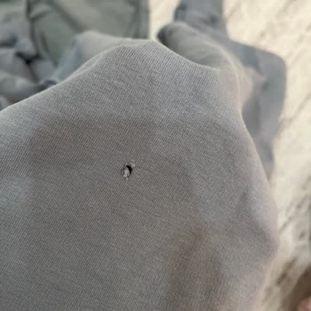 Arçelik Çamaşır Makinesi Kıyafetleri Deliyor Ve Soruna Çözüm Sunmuyor