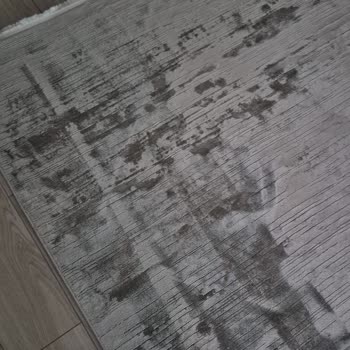 Şark Halı Yıkama'dan Halı Hasarı Ve Küfürlü Mesajlar