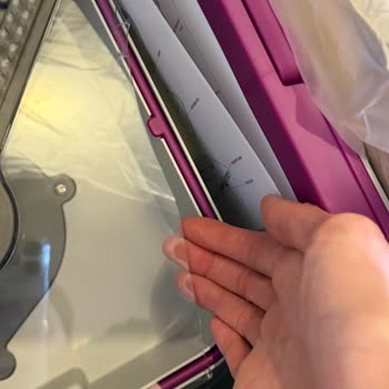 Parex Wondero Setinde Kırık Şeffaf Plaka Ve Cevapsız Müşteri Hizmetleri