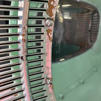 Kısa Sürede Şeffaf Kedi Taşıma Box’unda Lekeler Ve Deformasyon