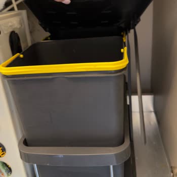 Arçelik Servisinin Bulaşık Makinesi Montajında Çöp Kovası Kırılması Ve Tazminat Reddi