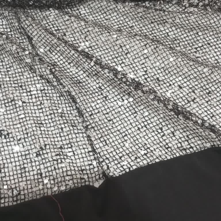 Kusurlu Payetli Takım Nedeniyle Terzi Ücreti İadesi Talebi