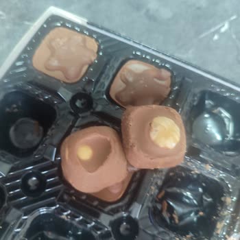 Şölen Çikolatasında Karamel Eksikliği Ve Yanıltıcı Ambalaj