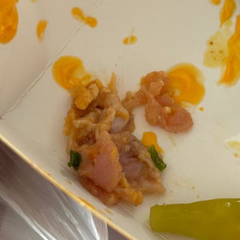 Mogaf Hatay Döner’de Çiğ Tavuk Teslimatı Gıda Güvenliğini Sarsıyor