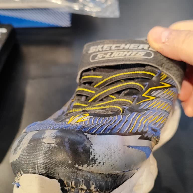 Skechers Çocuk Ayakkabısında 7 Ayda Açılma Ve Deformasyon, Değişim Veya İade Talebi