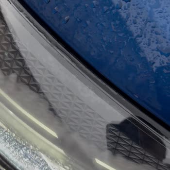 Renault Clio’da Far Buğulanması Ve Motor Sesi Sorunu Garanti Kapsamında Çözülmedi