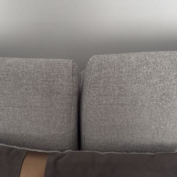 Bellona Koltuk Takımında Ayıplı Sırt Bölümü Ve Değişim Talebi