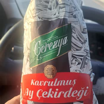 A101'den Satın Alınan Tuzsuz Ay Çekirdeği Kalitesiz Ve Yanmış