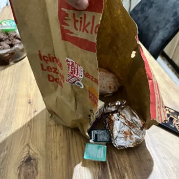 Popeyes Siparişindeki Yanlış Ve Eksik Ürünler İçin Ödeme İadesi Talebi