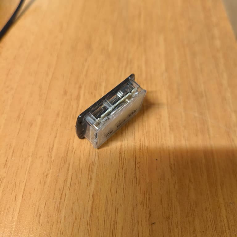 Marella Modelinde Gösterge Pil Değiştirilemiyor Ve Kapak Açılmıyor