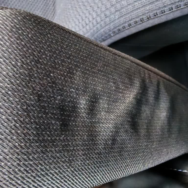 Yeni Dacia Sandero Stepway Kol Dayamasında Deformasyon Ve Çökme Garantiden Dışarı