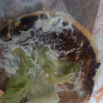 Eksik Burger, Yanmış Ekmek Ve Yetersiz İade: Saygısız Müşteri Hizmeti