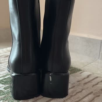 Derimod Botunda 2 Saatlik Kullanımda Aşırı Aşınma, Müşteri Hizmetlerinden Kullanıcı Hatası İddiası