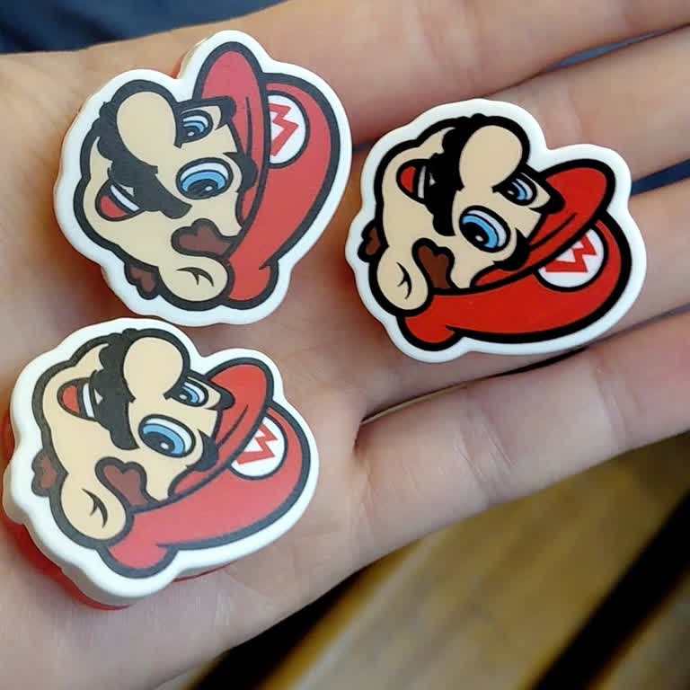 Migros'tan Kinder Sürpriz Üçlüde Aynı Karakter Çıkması