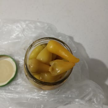 Bozuk Biberiye Turşusu, Fiş Olmadan İade Reddi Ve Kaba Mağaza Yetkilisi