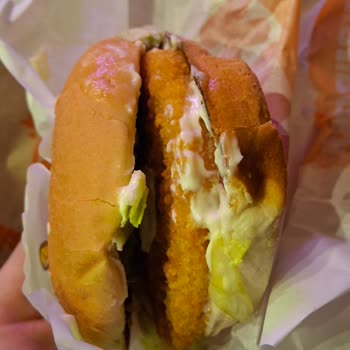 Burger King Ekstra Cheddar Ücreti İadesi Talebi