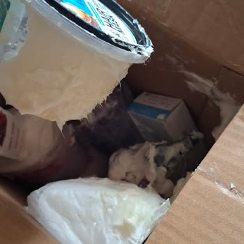 Kırık Kutu Ve Sızıntı, Üçüncü Defa Ürün Kirlendi Ve İade Sorunu