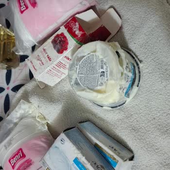 Kırık Kutu Ve Sızıntı, Üçüncü Defa Ürün Kirlendi Ve İade Sorunu