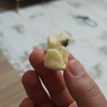 A101'de Çerezza Cips Paketi İçinde Metal Parça Ve Karton Parçaları: Güvenlik Riski