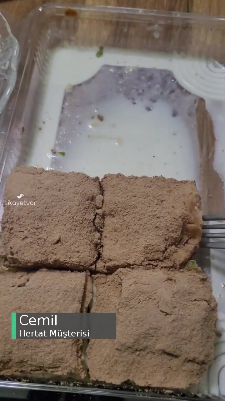 Hertat Soğuk Bezelye Tatlıları videonun kapak resmi