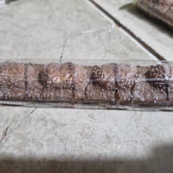 Şok Market’te Bozuk Görünen Şölen Nutymax Antep Fıstıklı Çikolataları