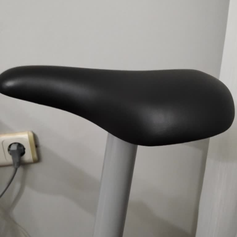 Sert Koltuk, Çalışmayan Pedal Ayarı Ve İade Talebine Yanıt Gelmemesi