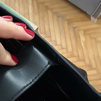 Calvin Klein Çantada Kısa Sürede Kırılan Kulplar Ve Cevapsız Müşteri Hizmetleri